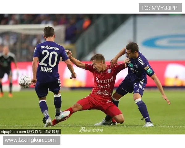 标准列日与瓦雷赫姆的较量谁能在赛场上笑到最后